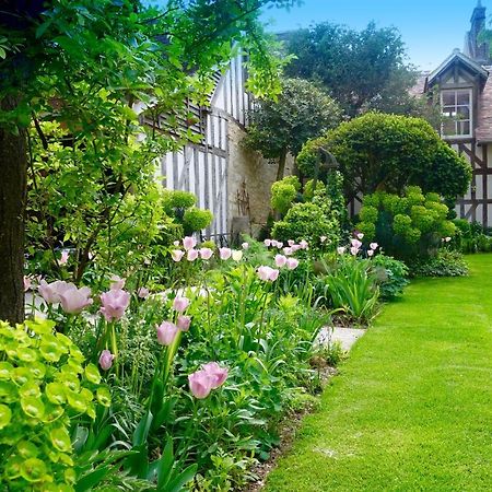 Le Jardin De La Cathedrale Bed and Breakfast Τρουά Εξωτερικό φωτογραφία