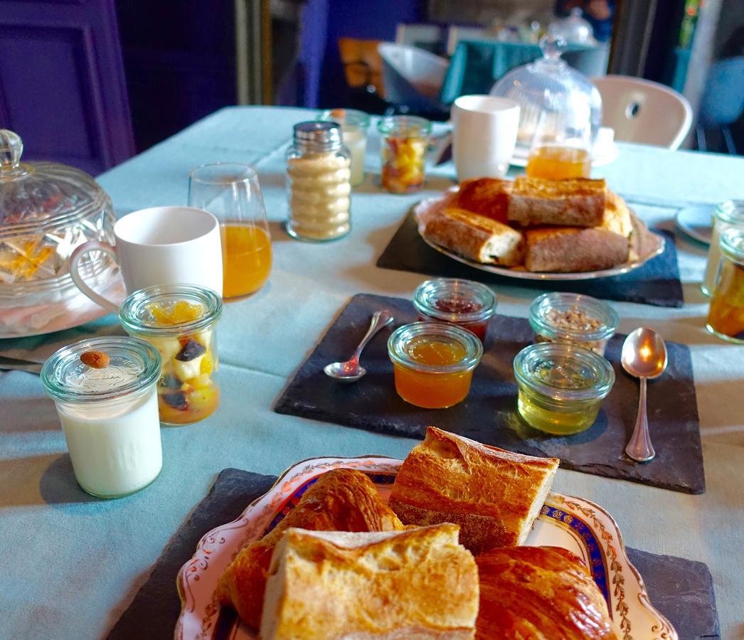 Le Jardin De La Cathedrale Bed and Breakfast Τρουά Εξωτερικό φωτογραφία