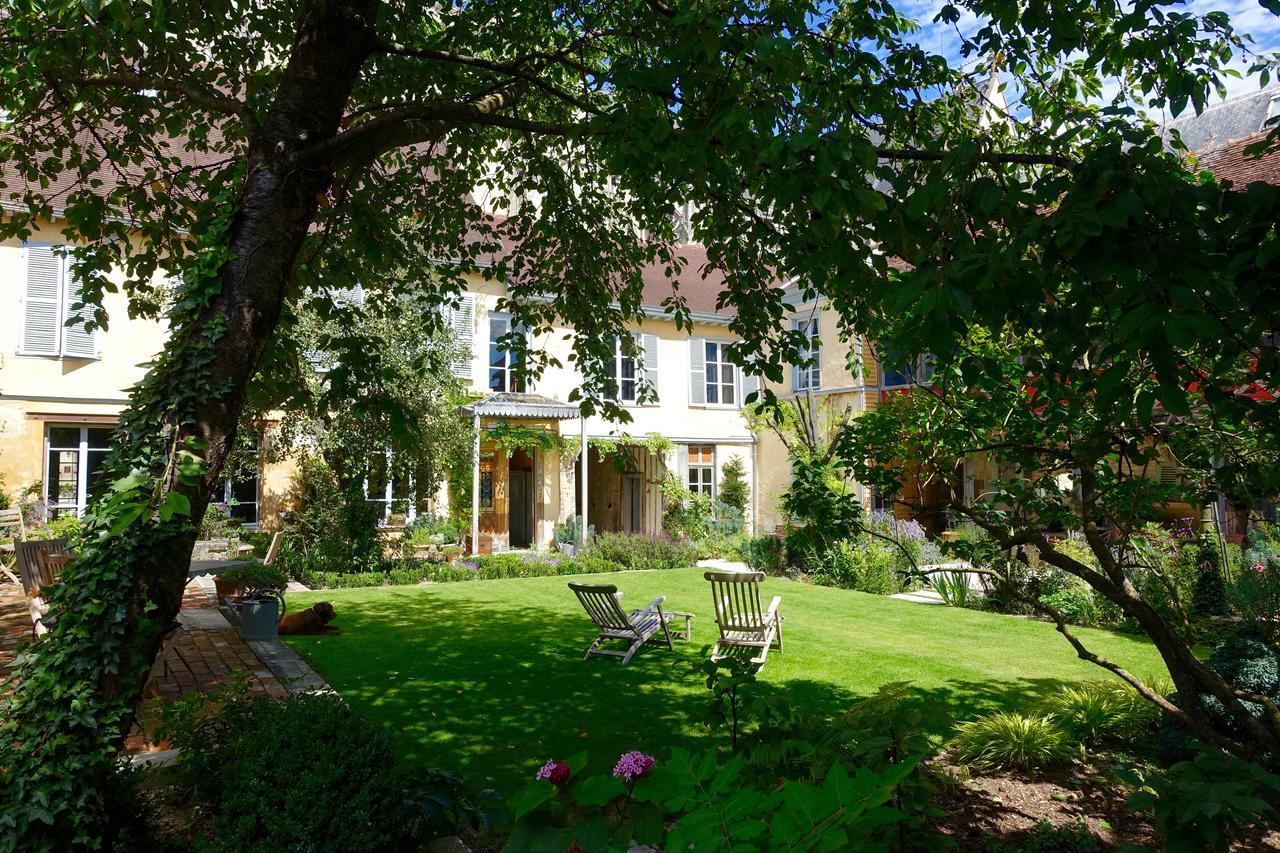 Le Jardin De La Cathedrale Bed and Breakfast Τρουά Εξωτερικό φωτογραφία